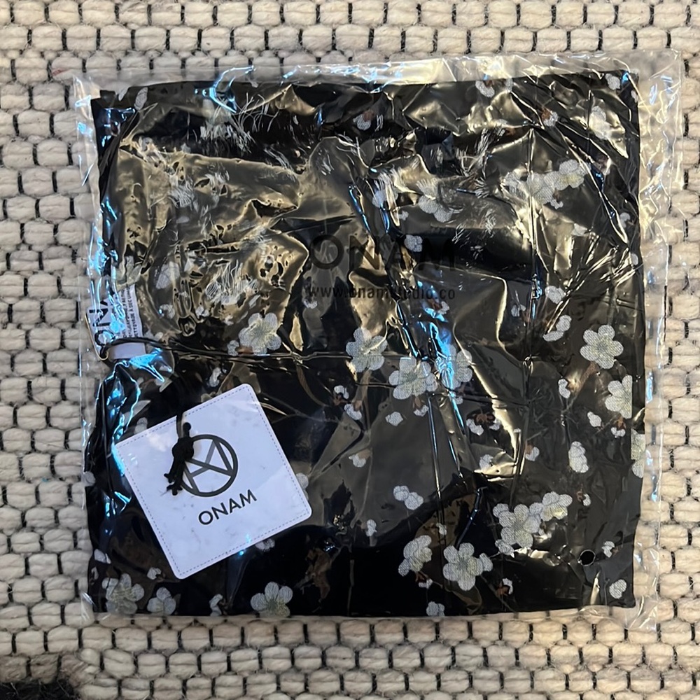 NWT Onam scarf!